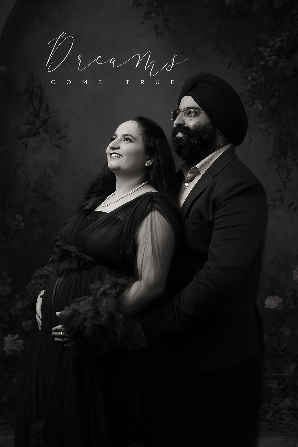 Expecting mother maternity frame